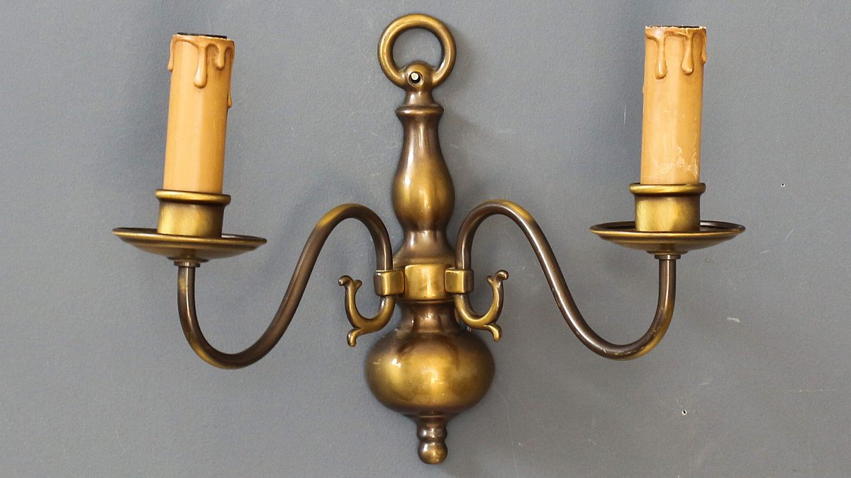 4 Simple Ways to Clean Candle Wall Sconces